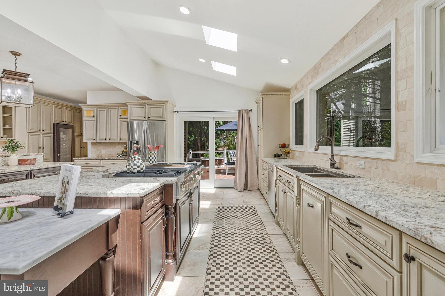 3189 Pond Mist Way