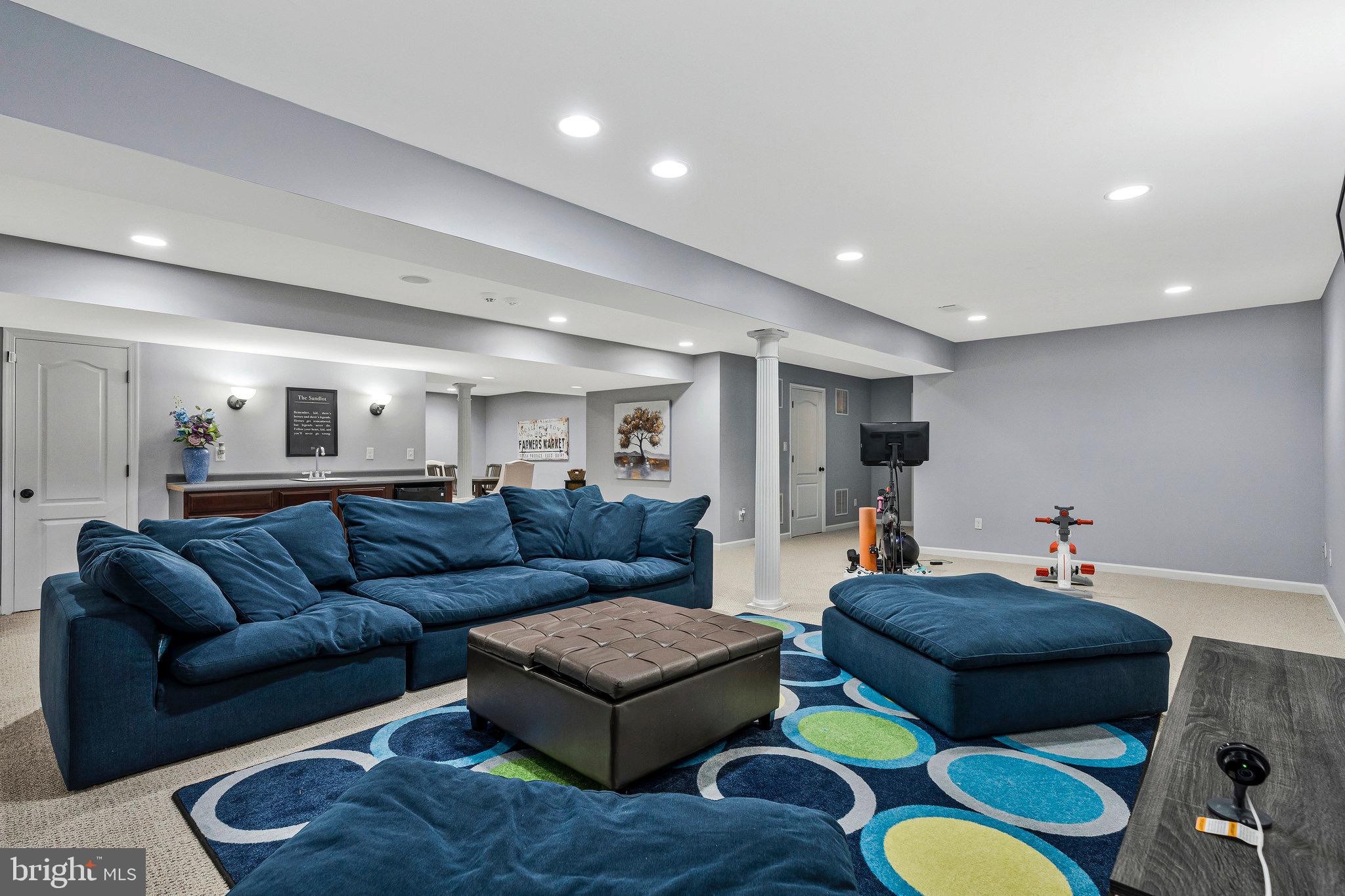 3189 Pond Mist Way