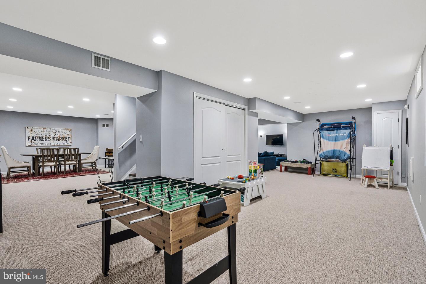 3189 Pond Mist Way