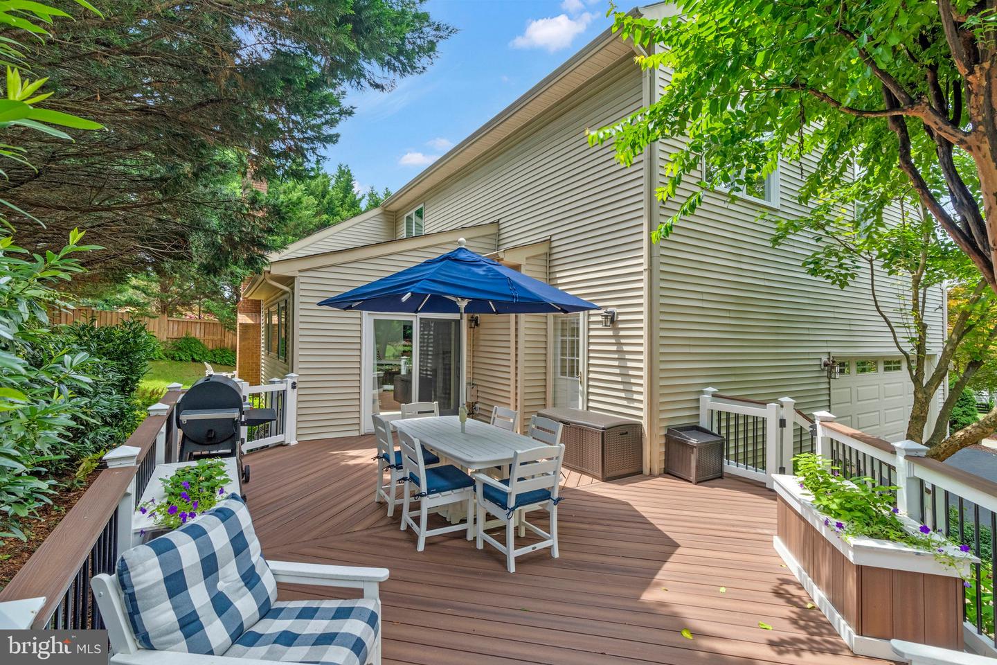 3189 Pond Mist Way