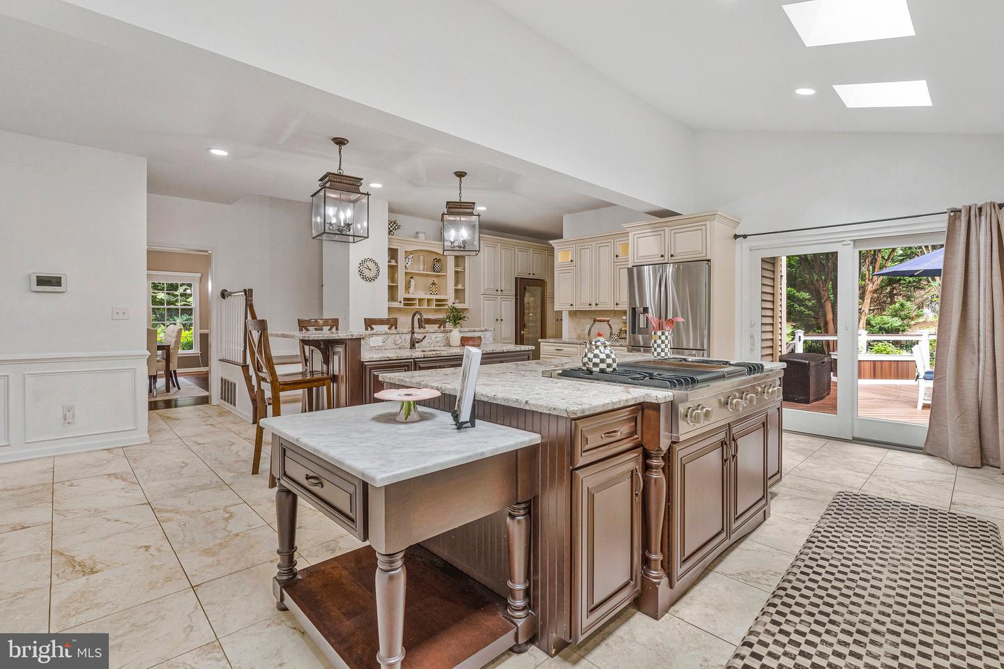 3189 Pond Mist Way