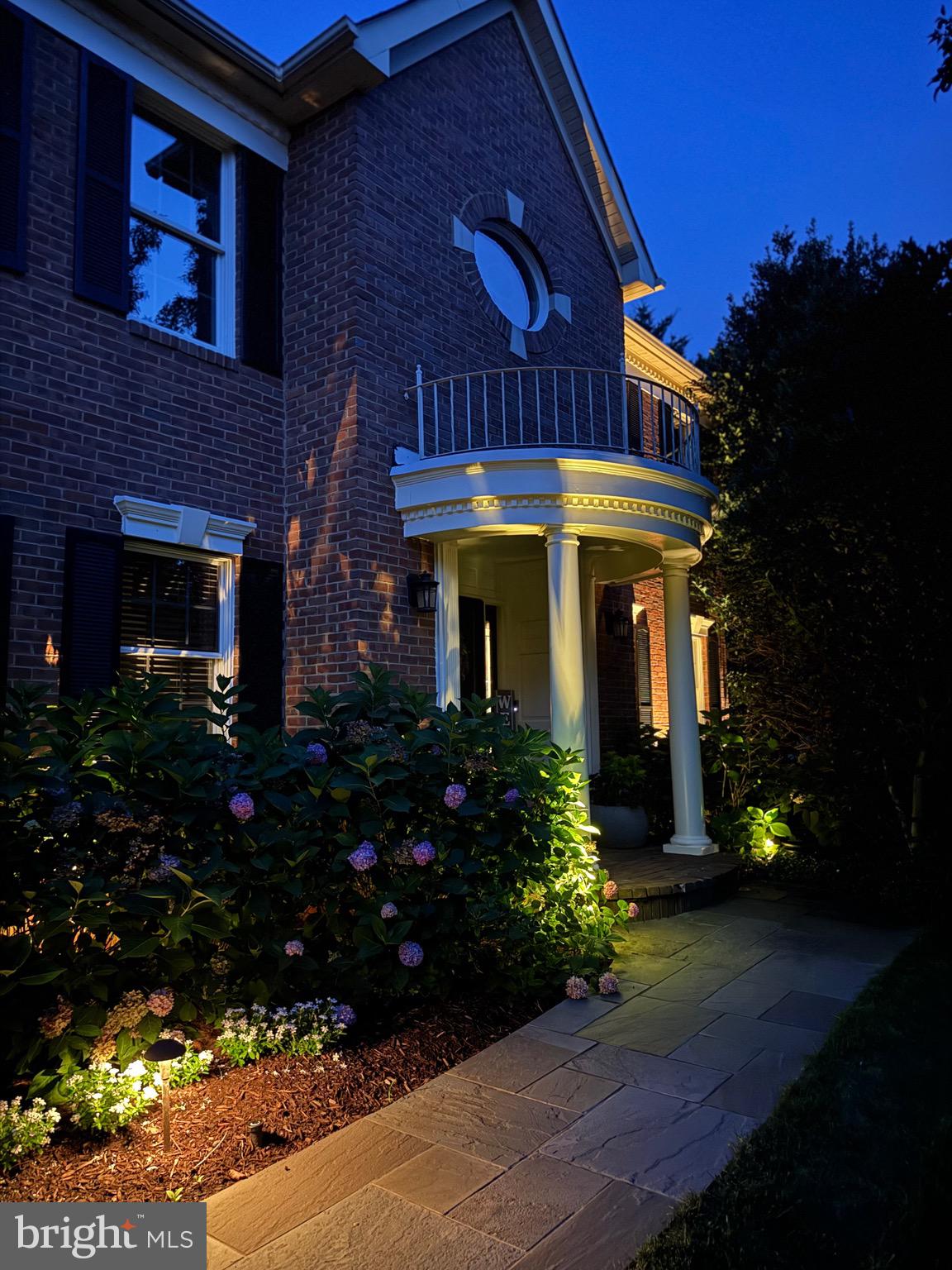 3189 Pond Mist Way