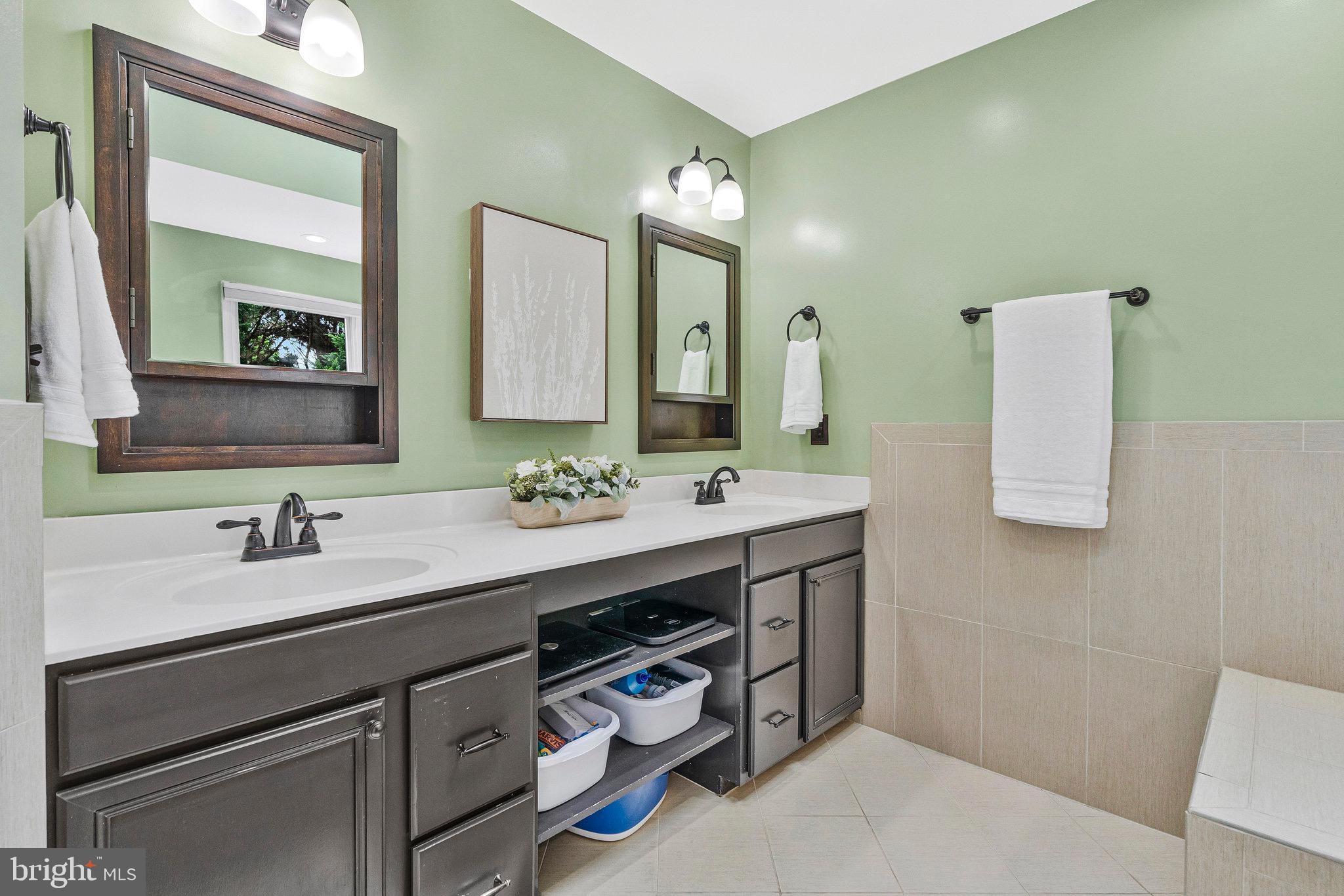 3189 Pond Mist Way