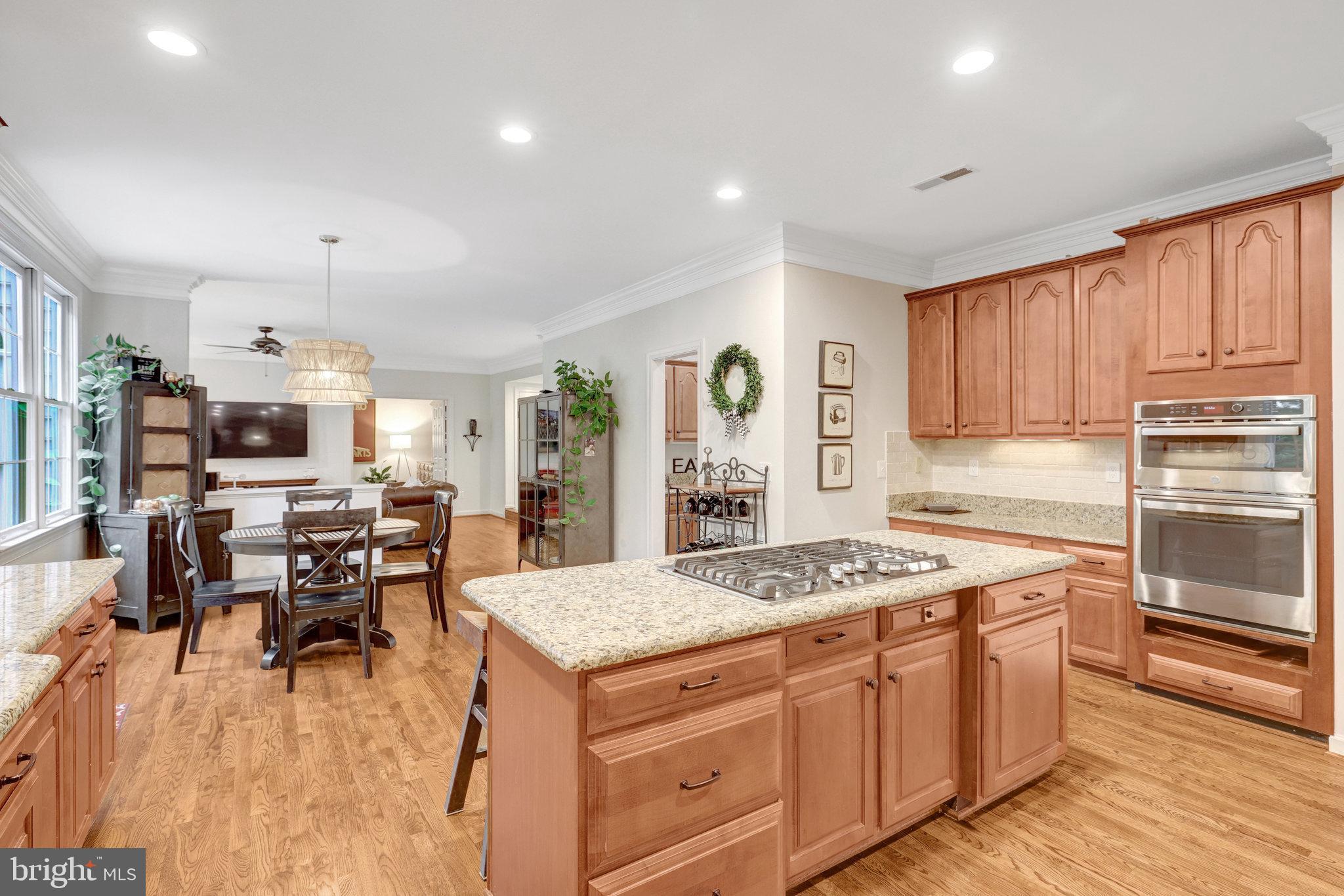 11412 Green Moor