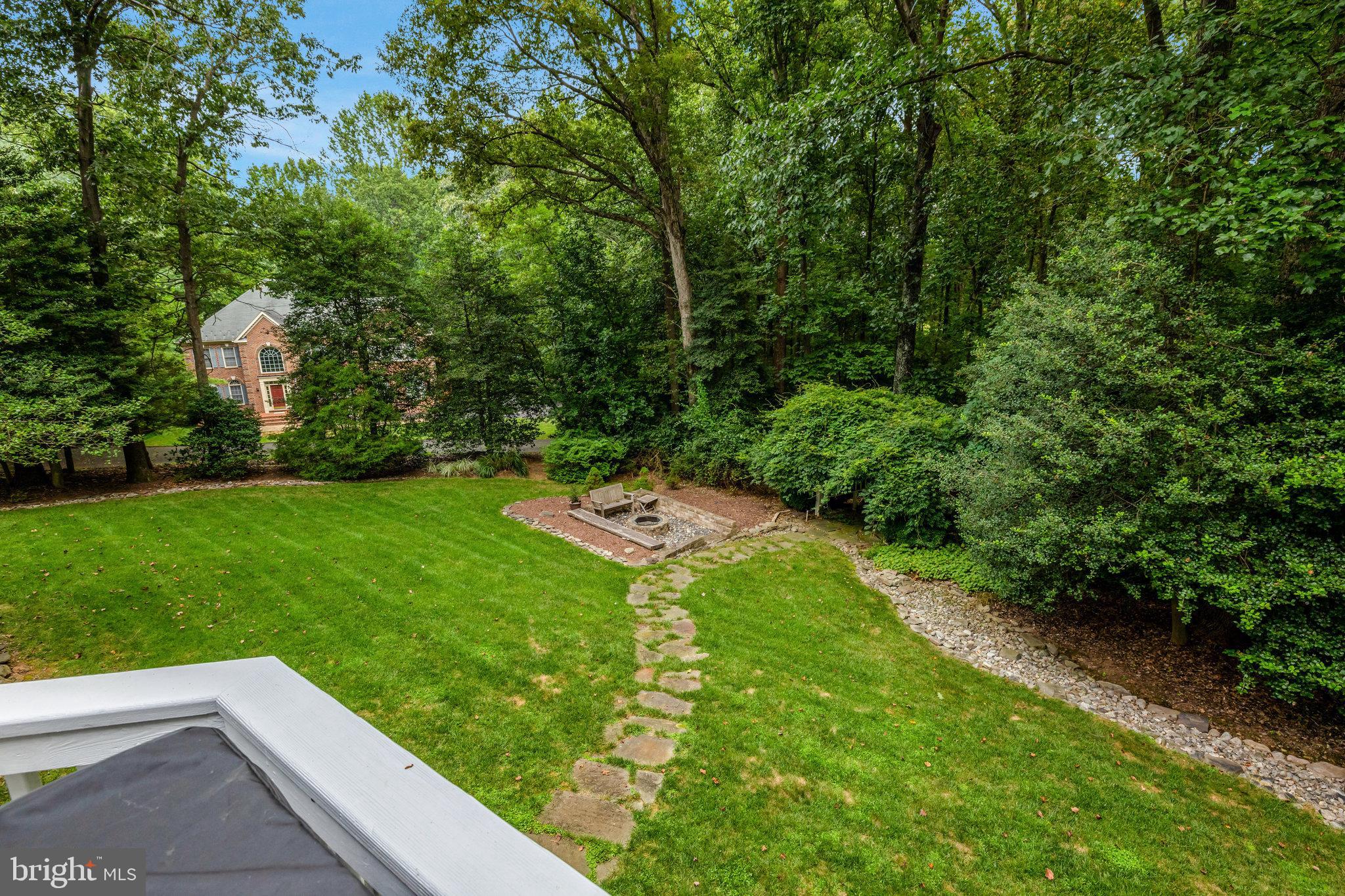 11412 Green Moor
