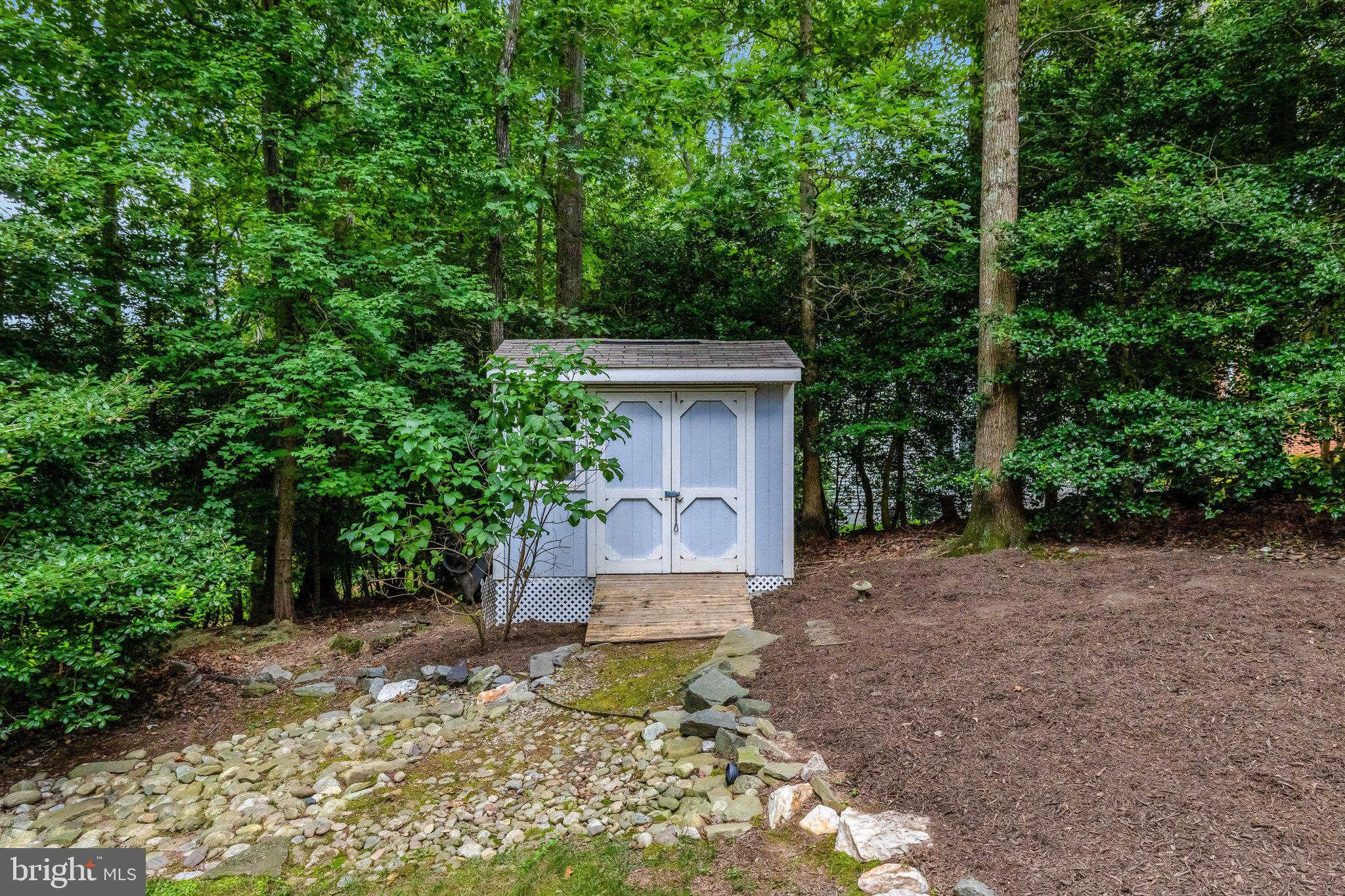 11412 Green Moor
