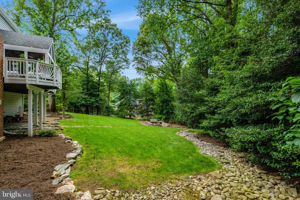 11412 Green Moor