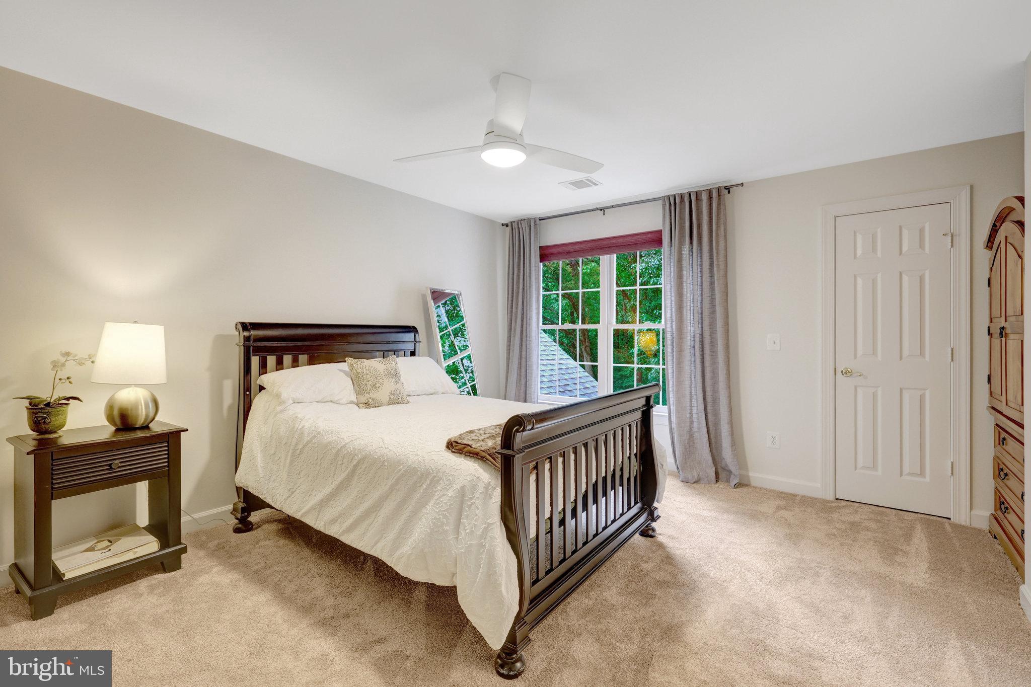 11412 Green Moor