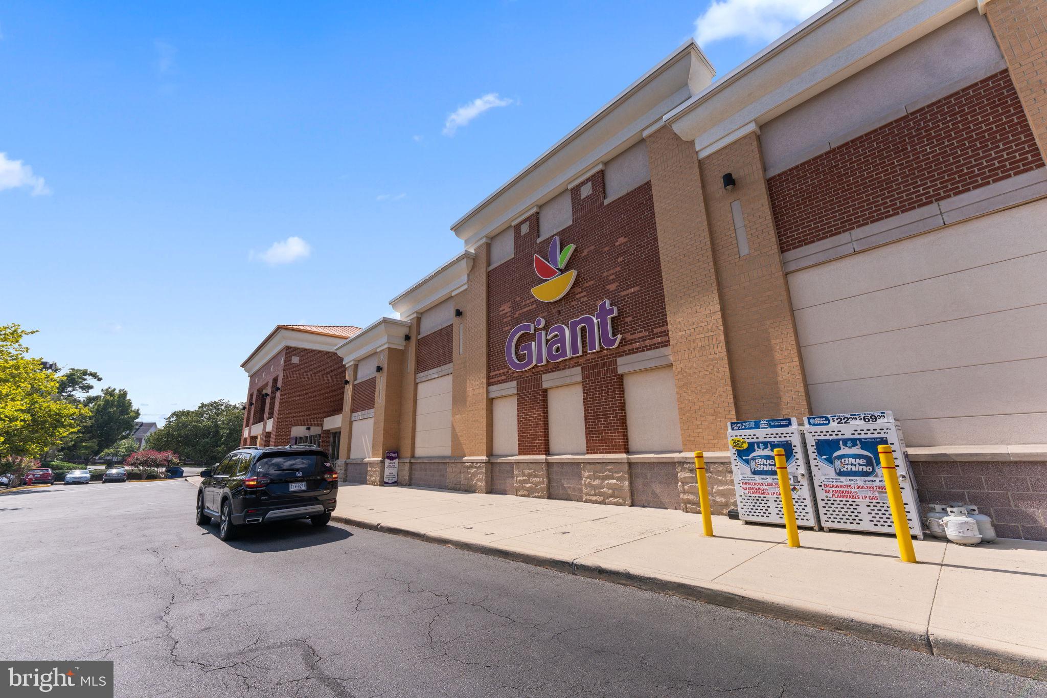 2631 E MEREDITH DRIVE