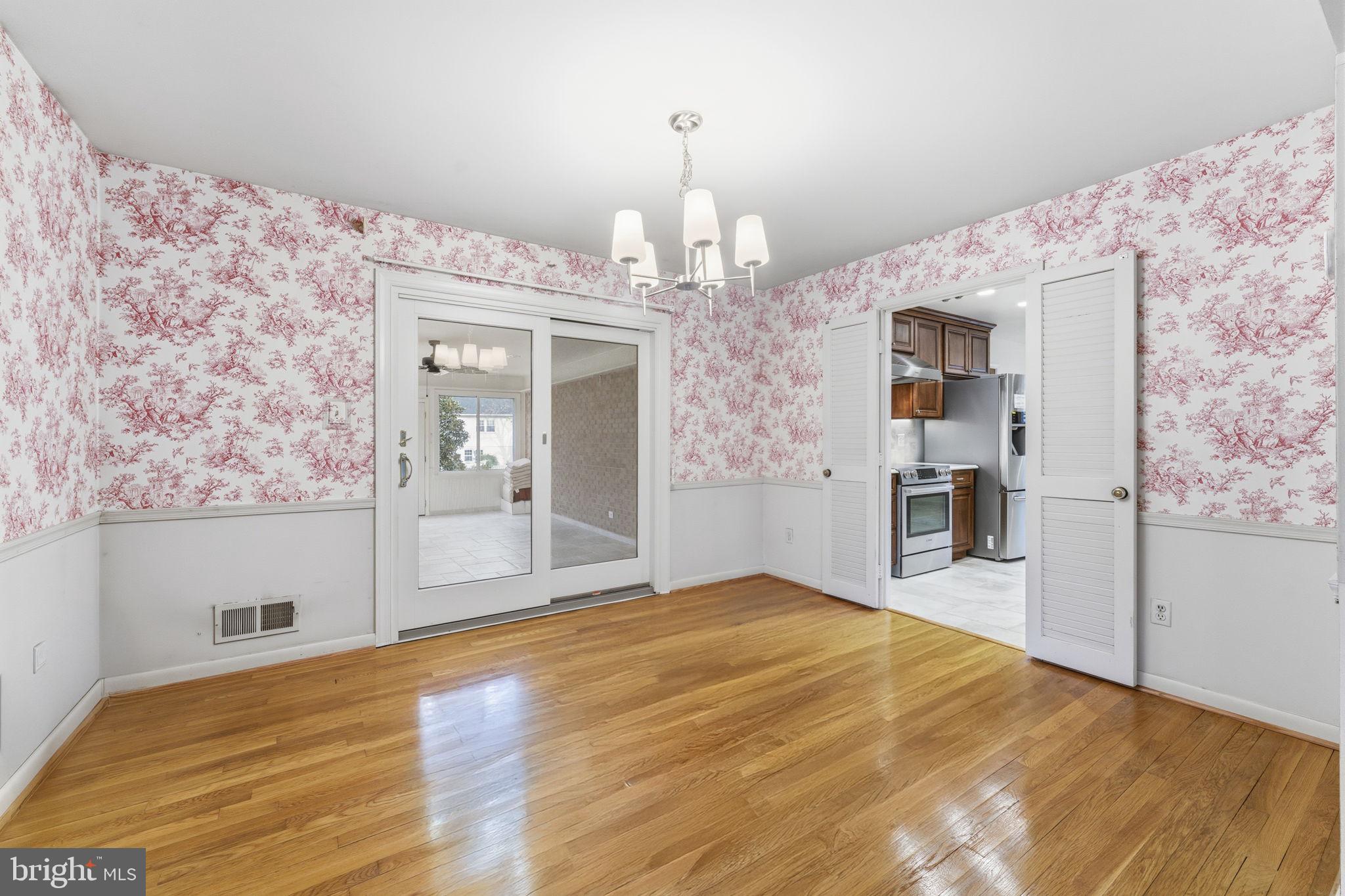 2631 E MEREDITH DRIVE