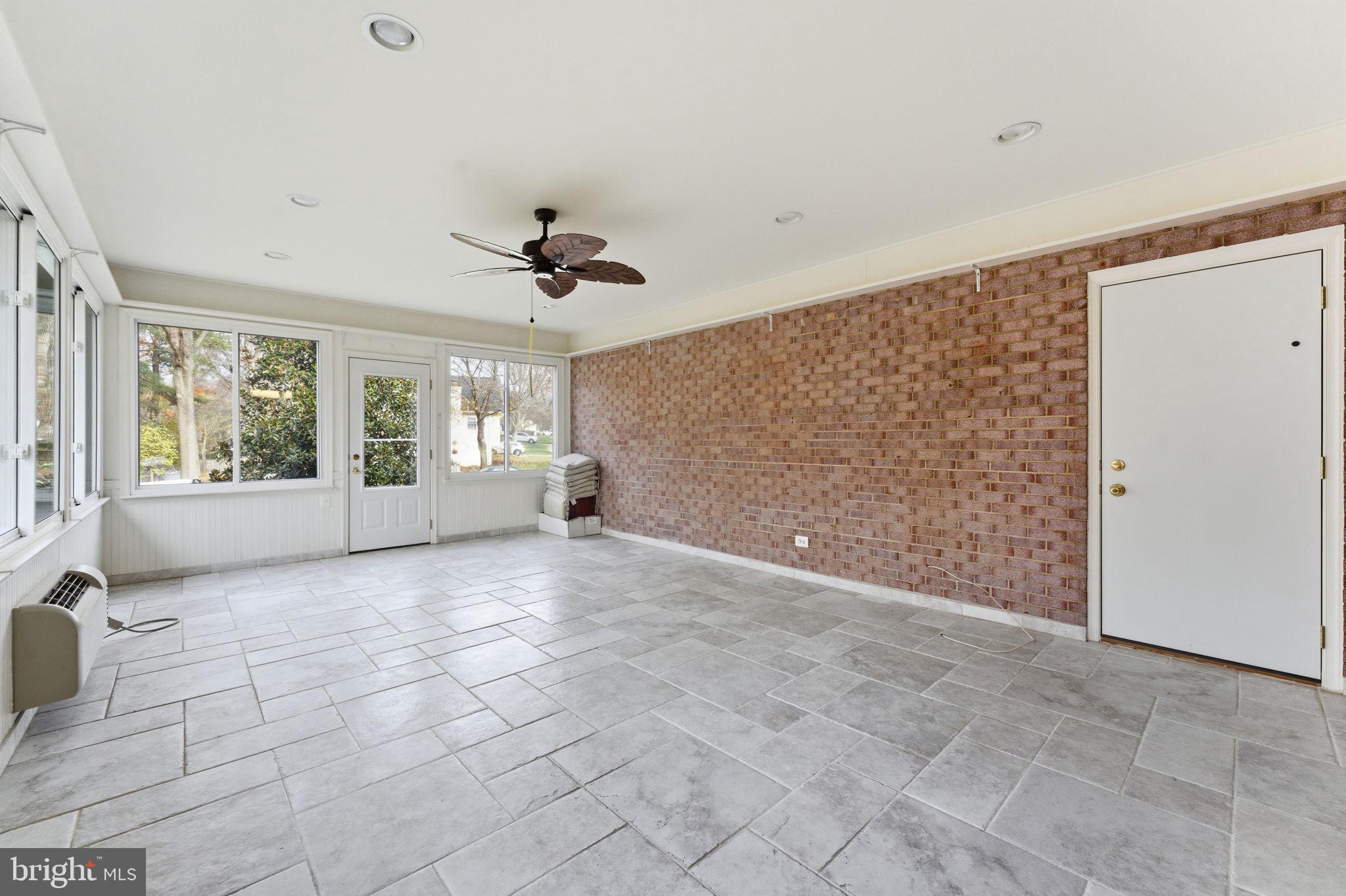 2631 E MEREDITH DRIVE