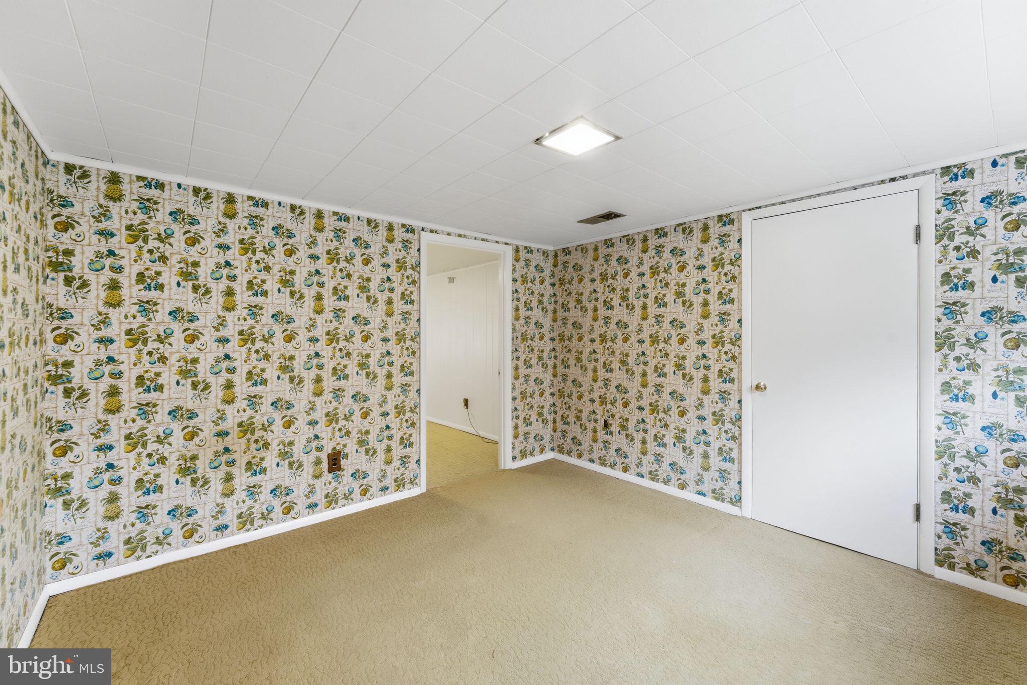 2631 E MEREDITH DRIVE