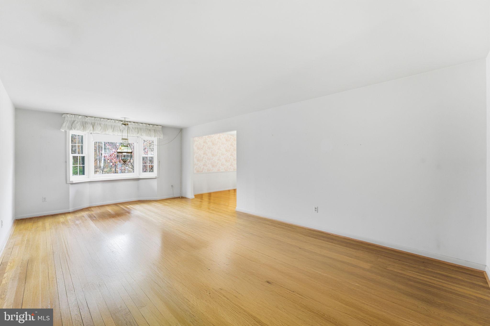 2631 E MEREDITH DRIVE