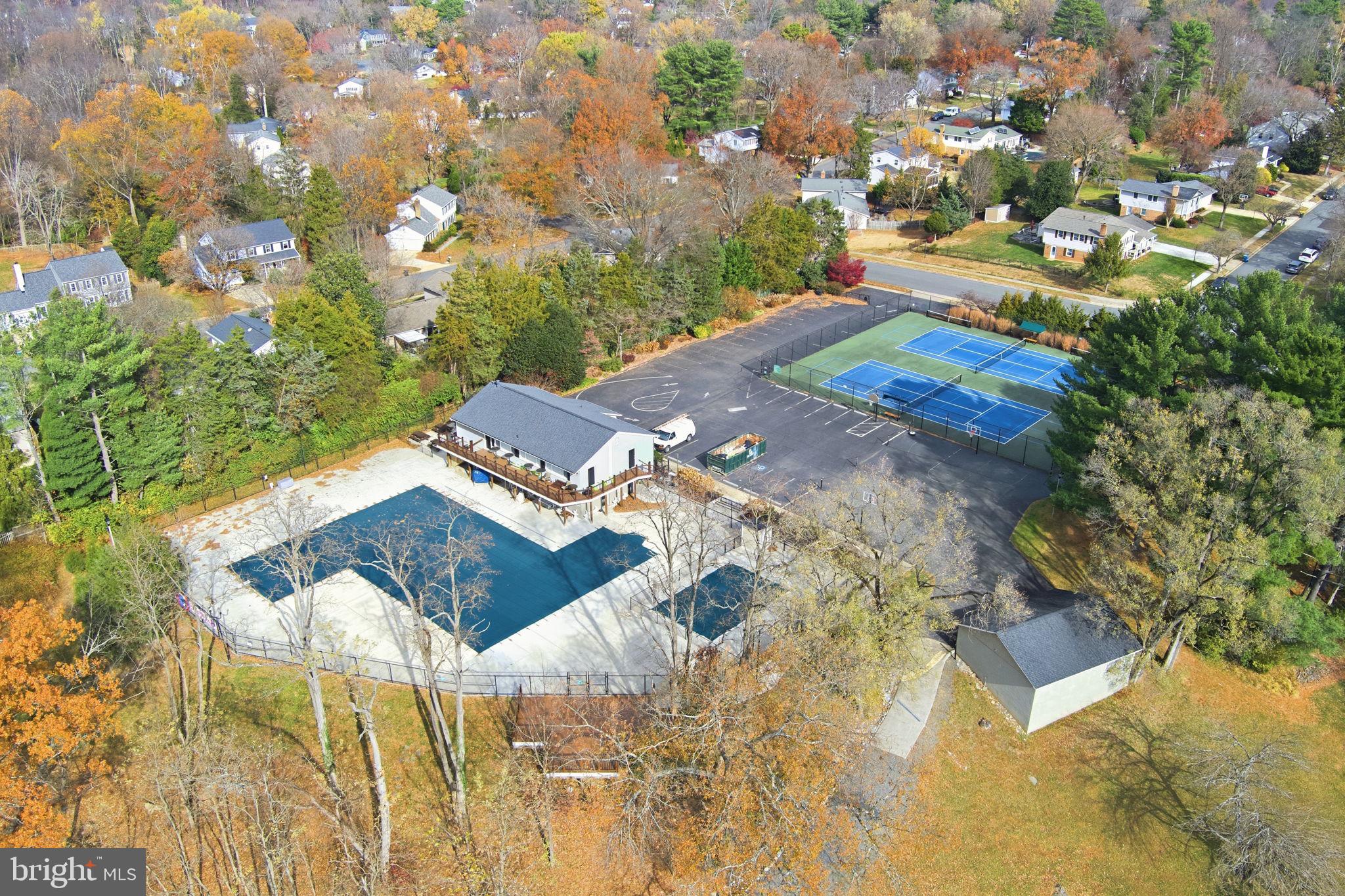 2631 E MEREDITH DRIVE