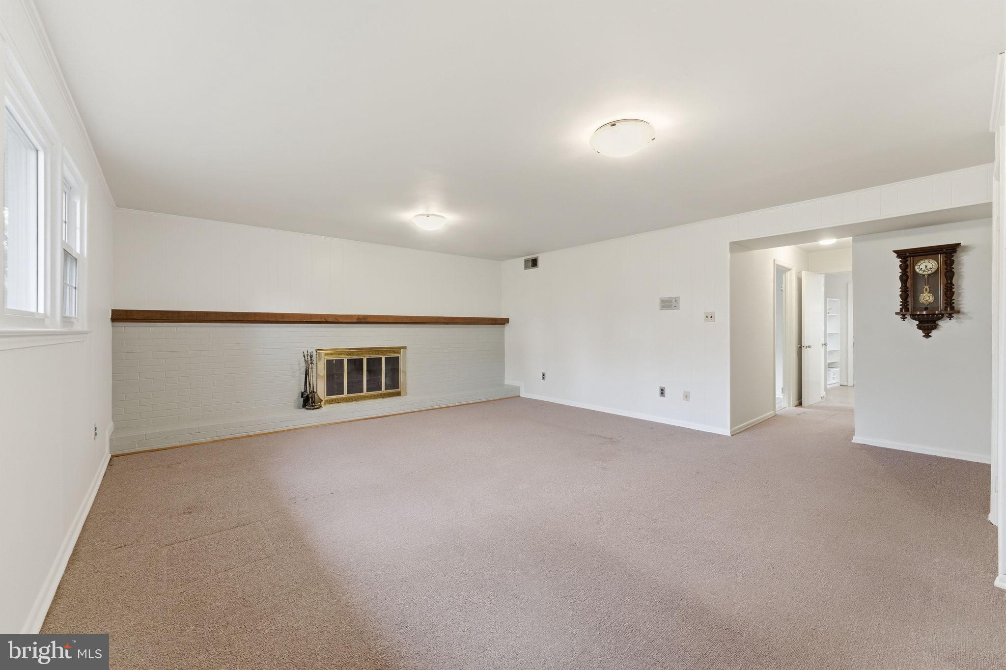 2631 E MEREDITH DRIVE