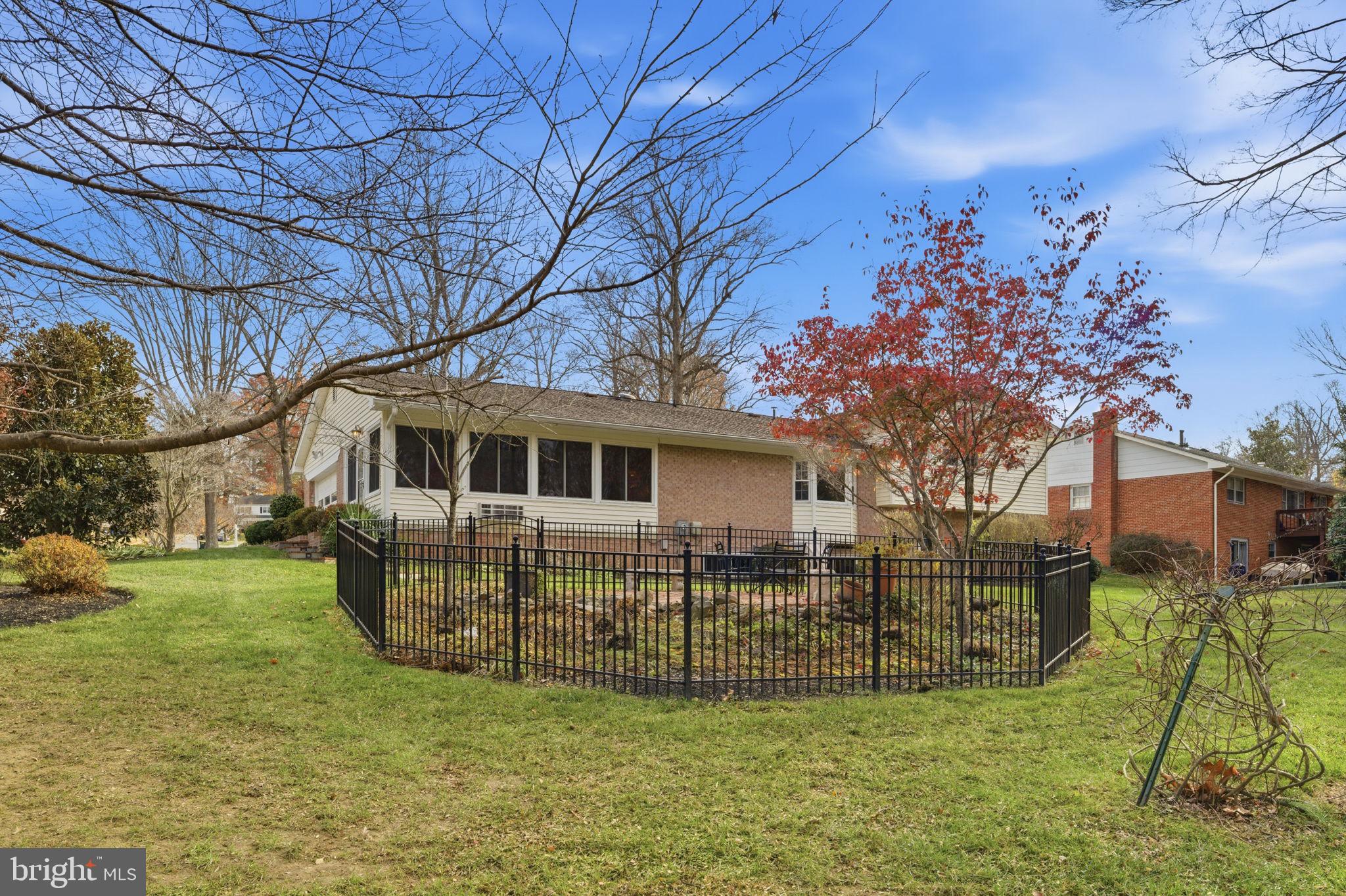 2631 E MEREDITH DRIVE