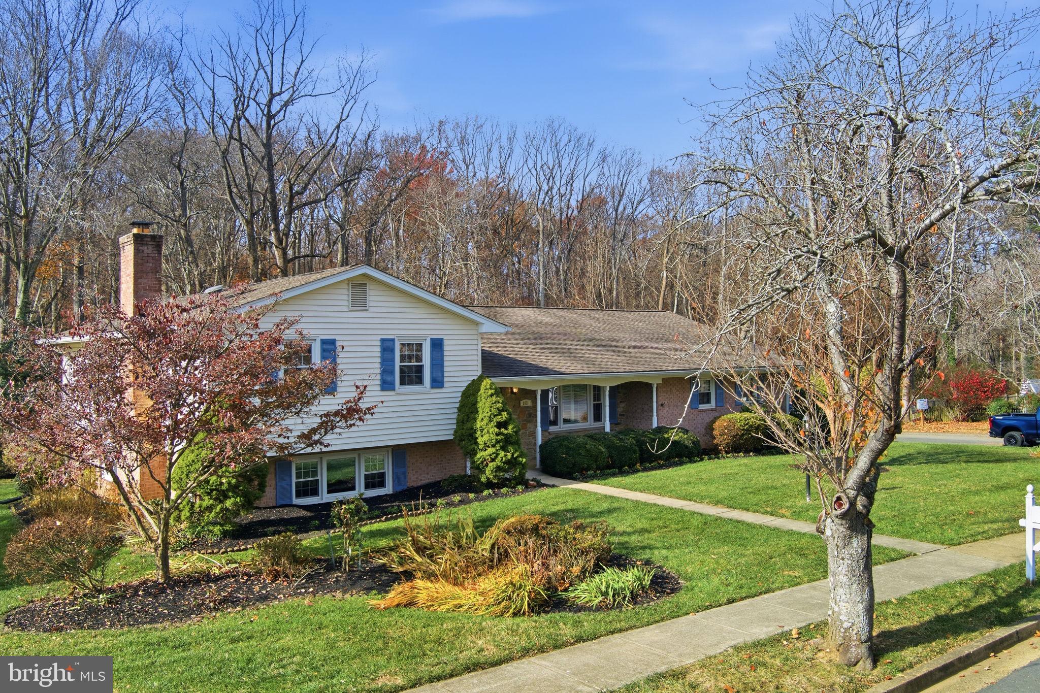 2631 E MEREDITH DRIVE