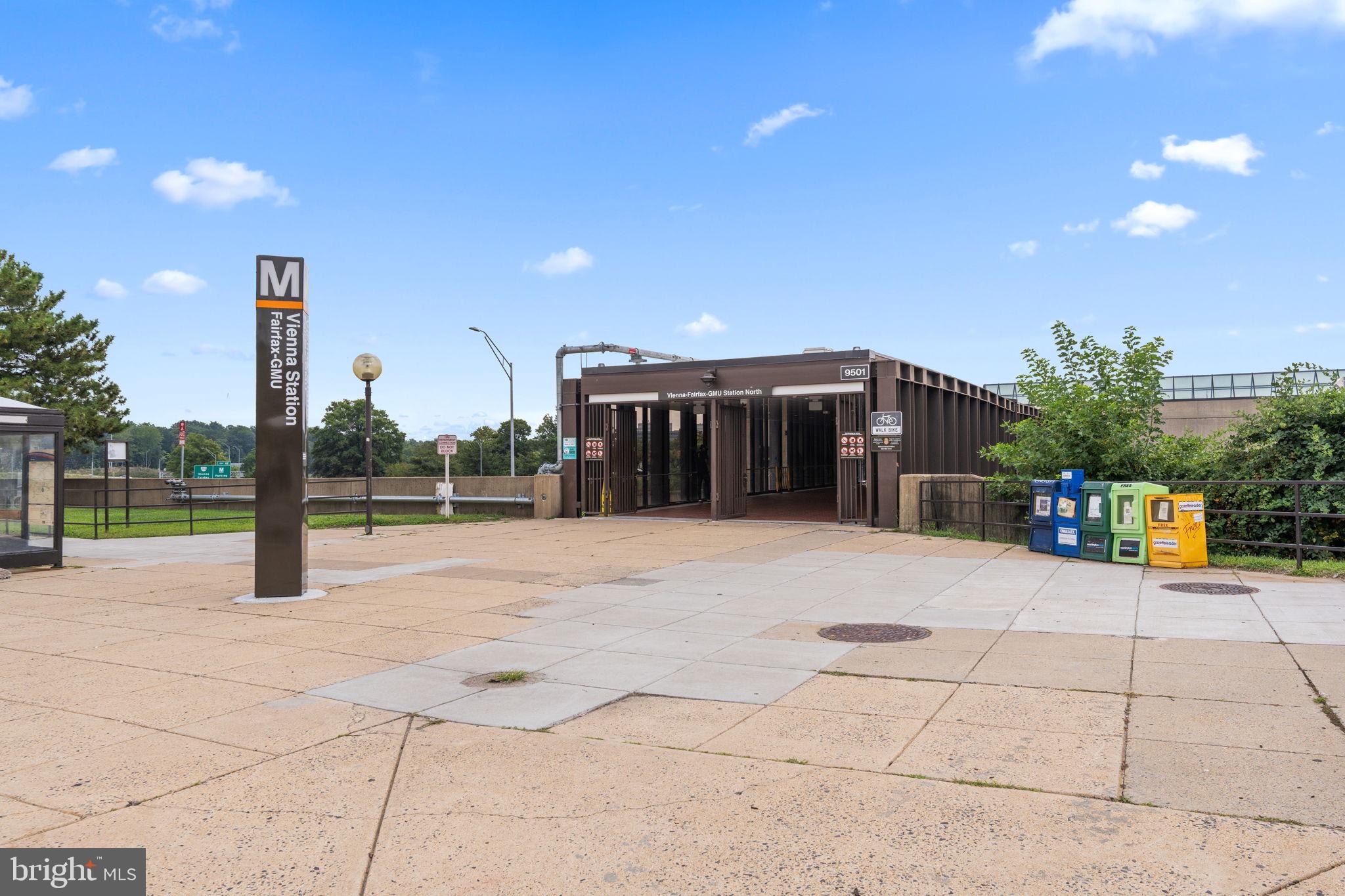 2631 E MEREDITH DRIVE