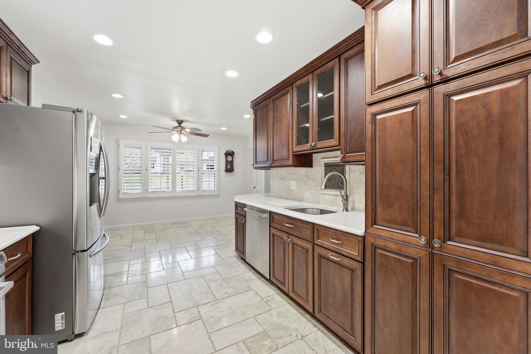 2631 E MEREDITH DRIVE