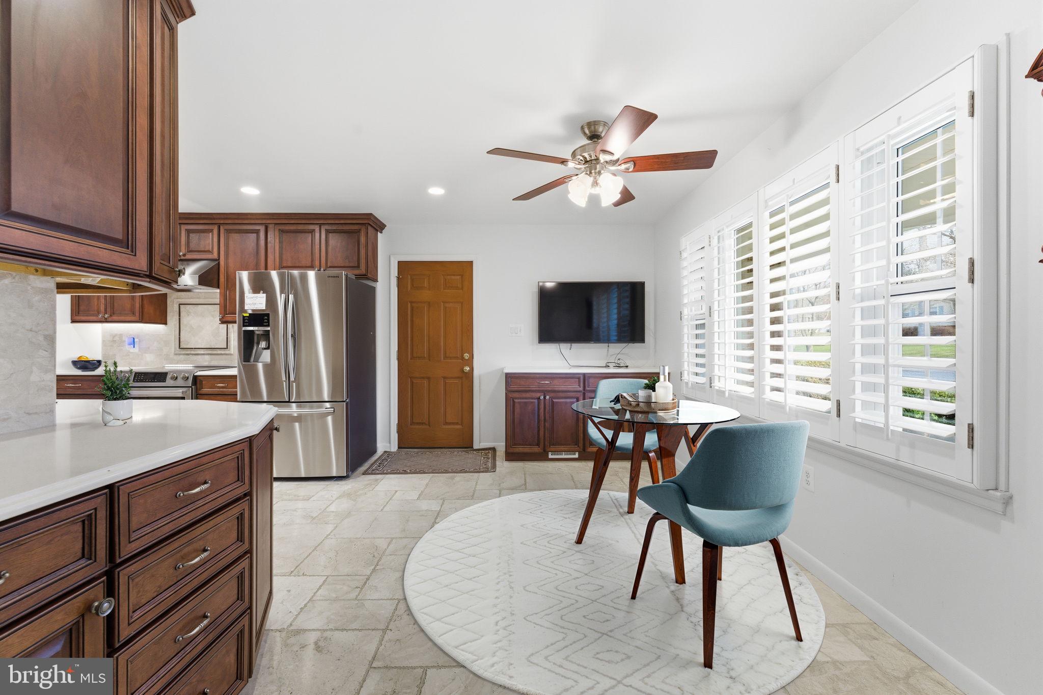 2631 E MEREDITH DRIVE