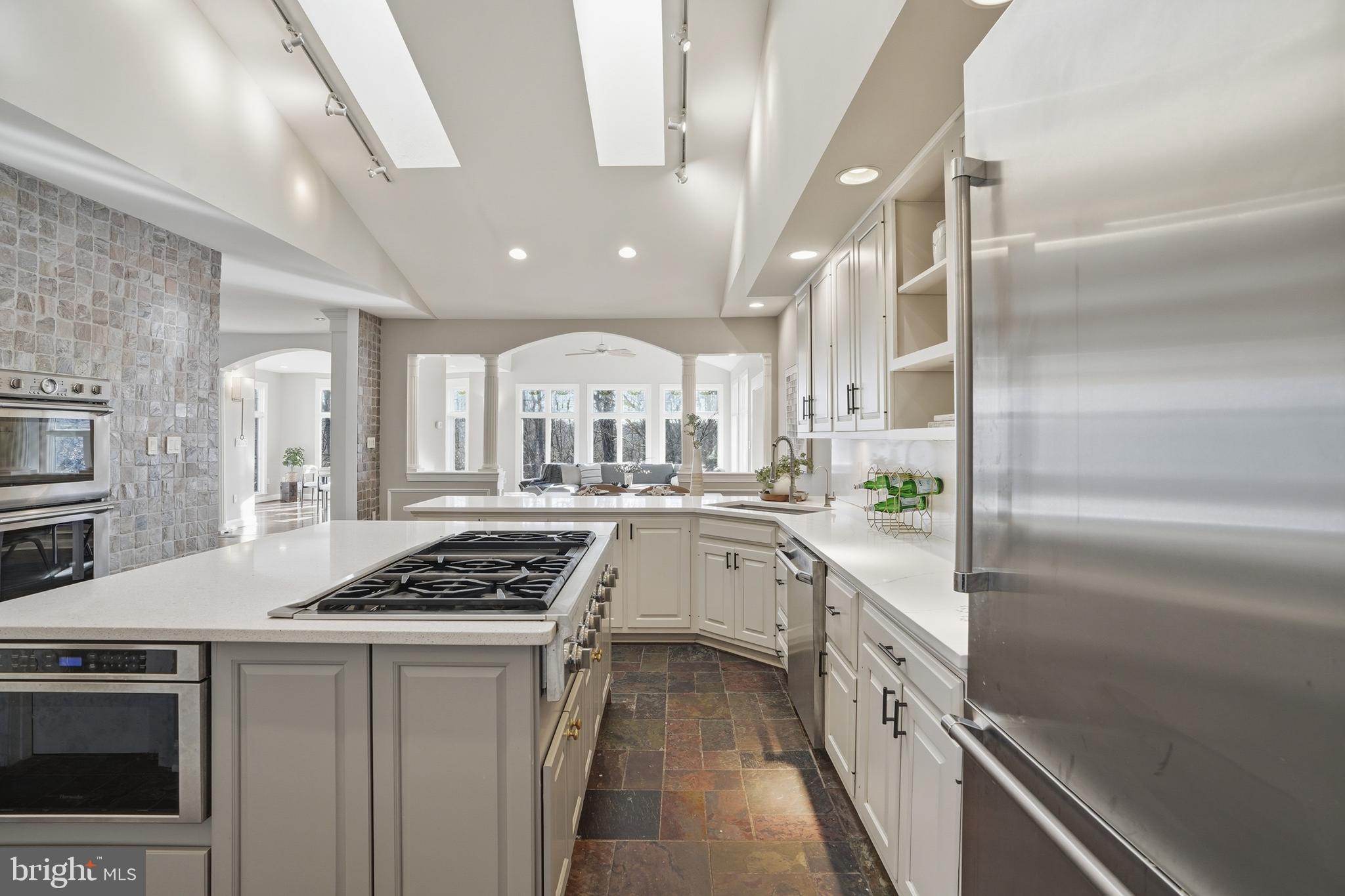 2007 SPRING BRANCH DRIVE