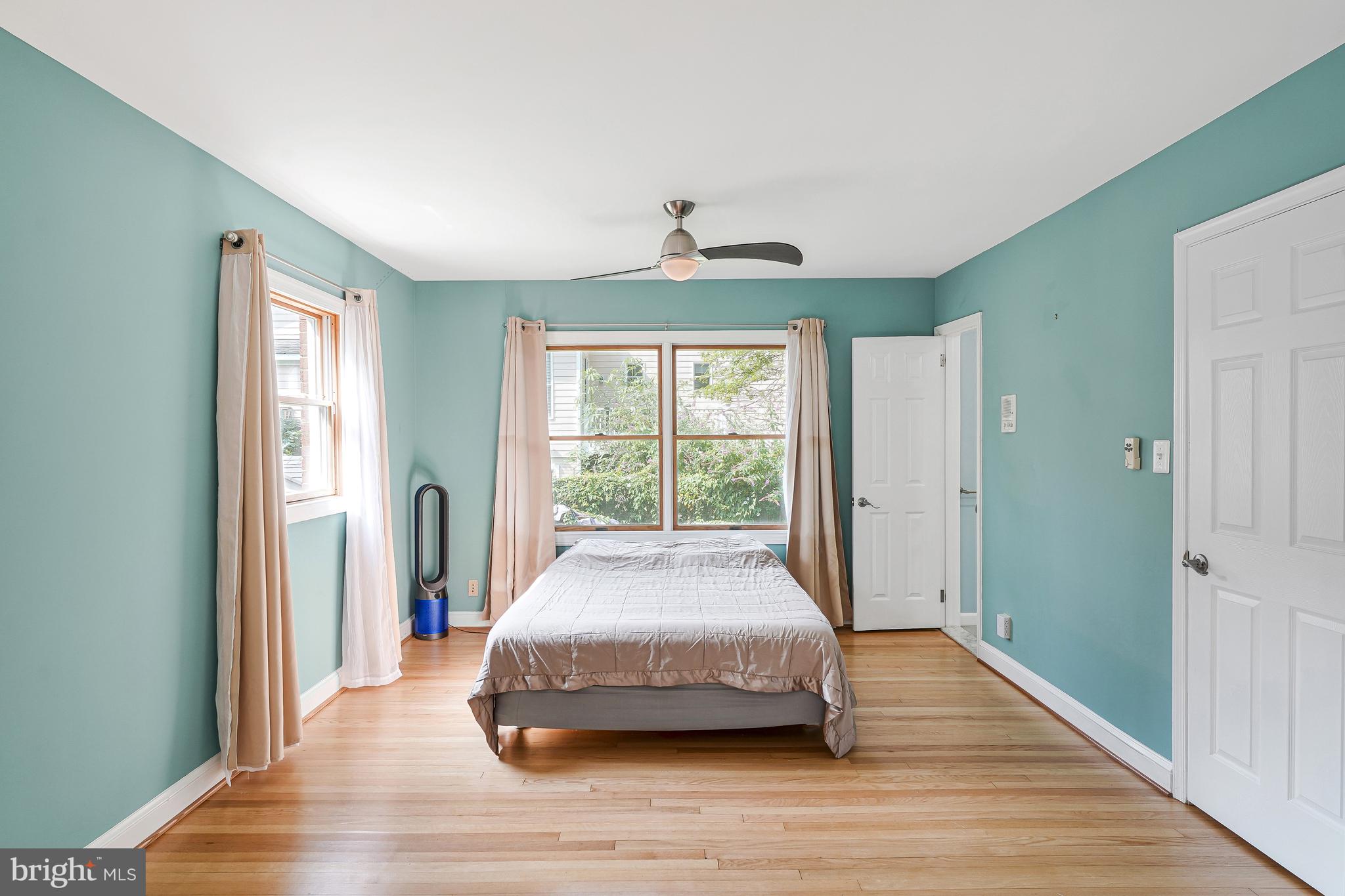 6513 OLD DOMINION DRIVE