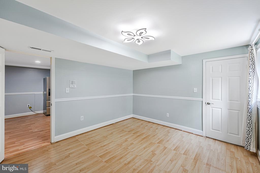 6513 OLD DOMINION DRIVE