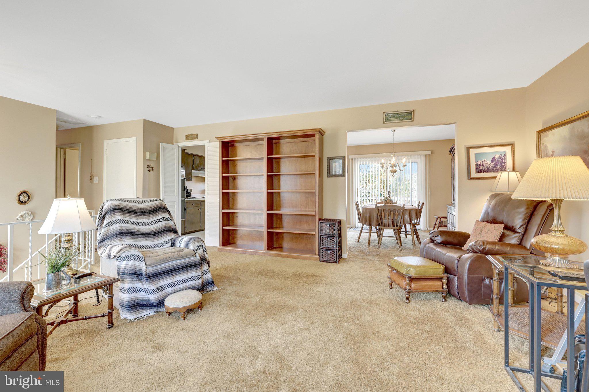 203 LOCUST STREET SW