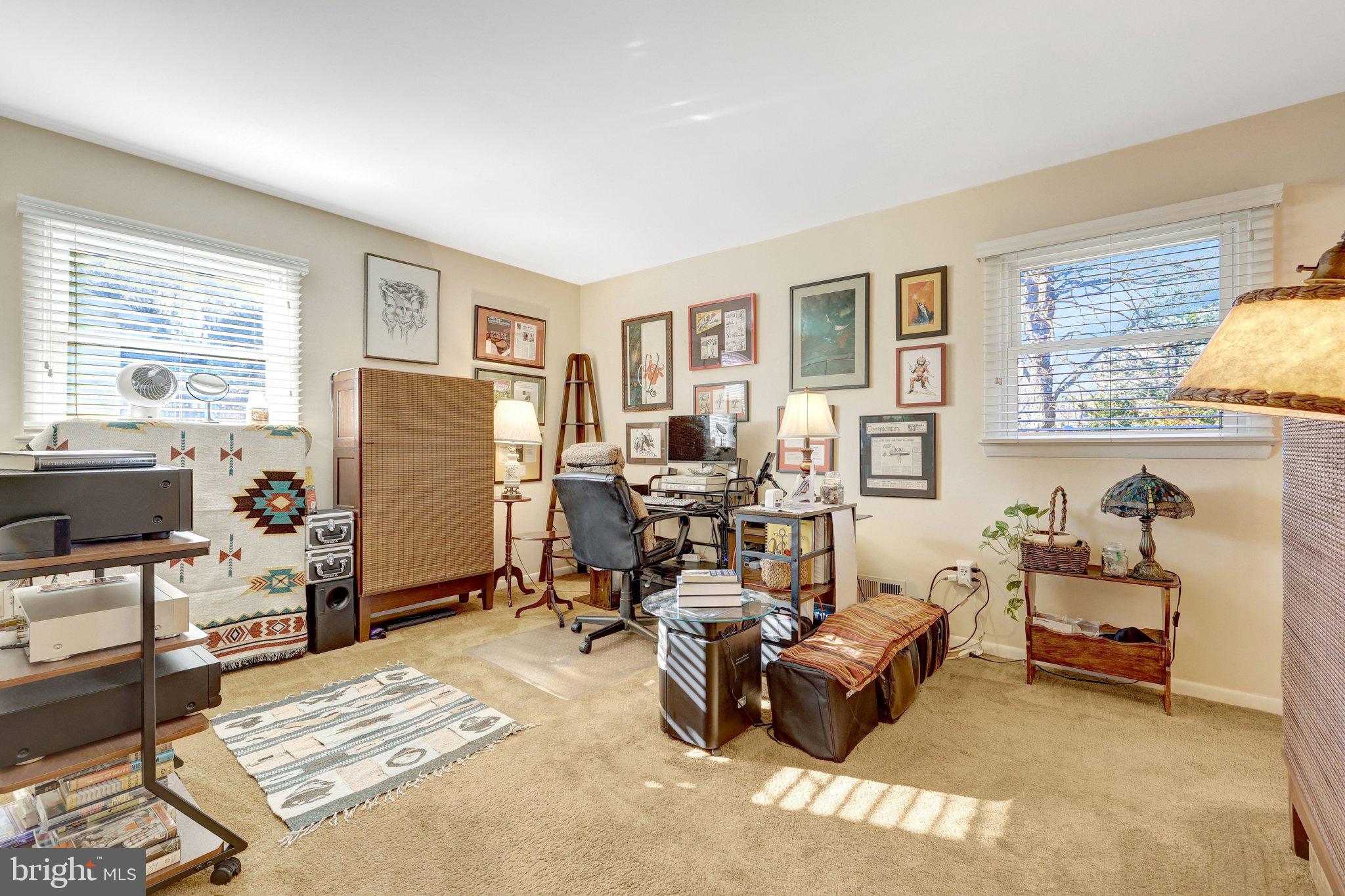 203 LOCUST STREET SW