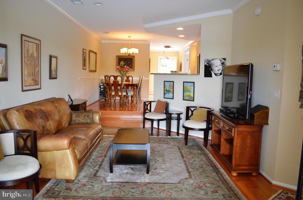 11162 HARBOR COURT
