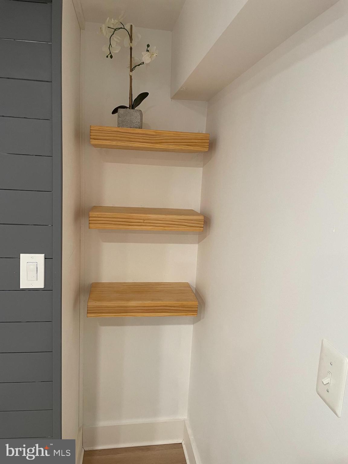 8917 OLD COURTHOUSE ROAD