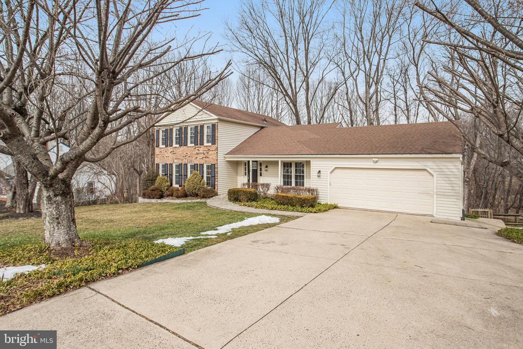 9824 FOSBAK DRIVE