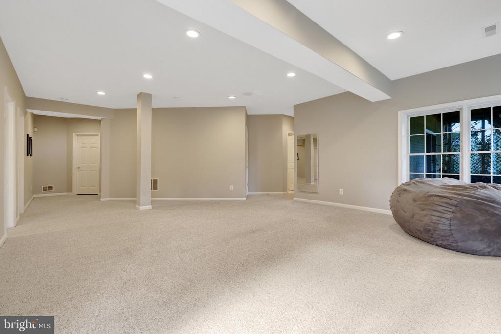 1827 BEULAH ROAD