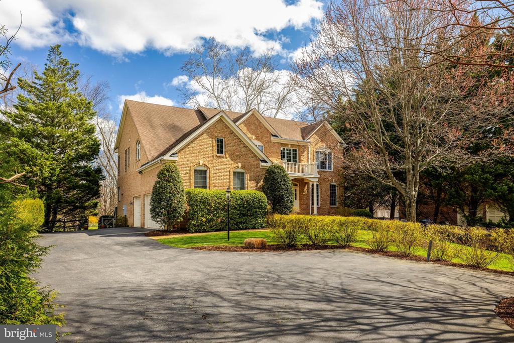 1827 BEULAH ROAD