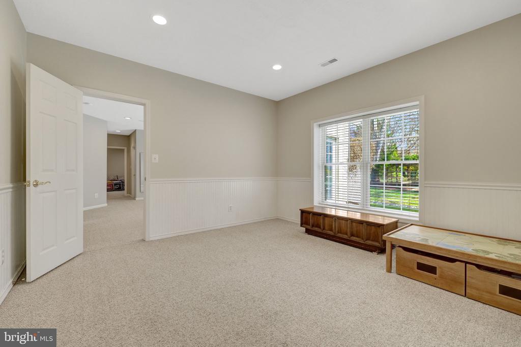 1827 BEULAH ROAD