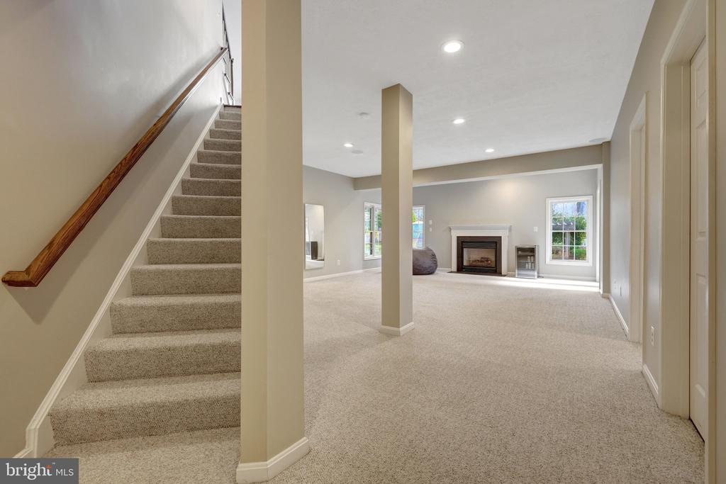 1827 BEULAH ROAD