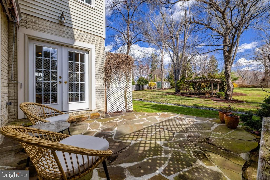 1827 BEULAH ROAD