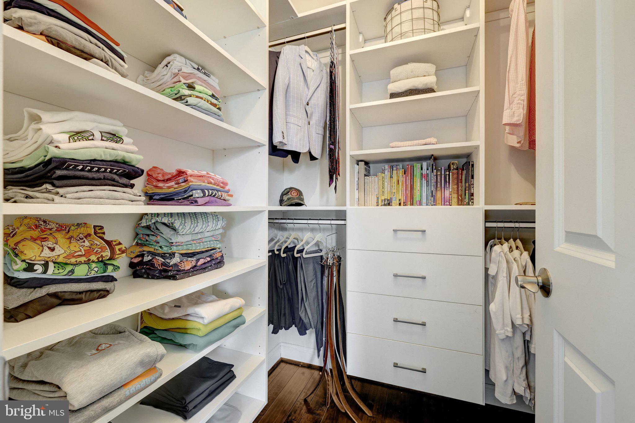 9115 TETTERTON AVENUE