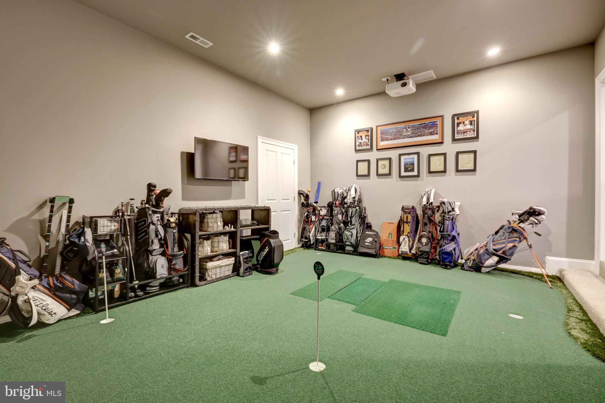 9115 TETTERTON AVENUE