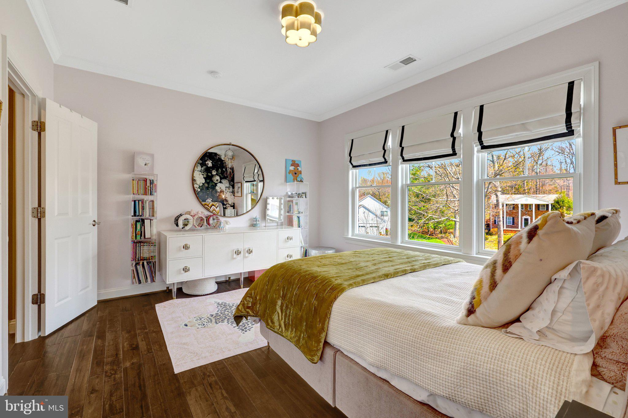 9115 TETTERTON AVENUE