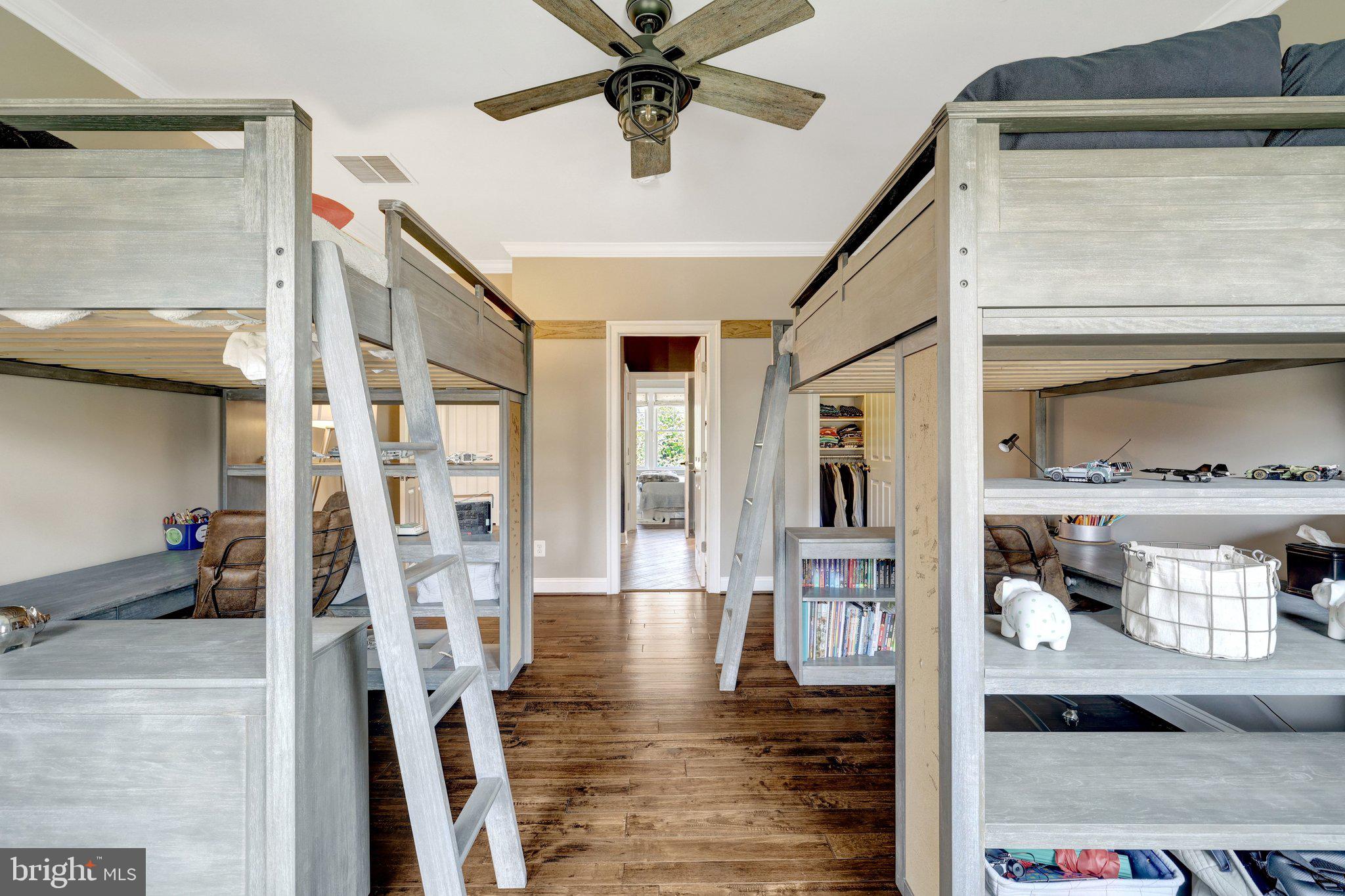 9115 TETTERTON AVENUE