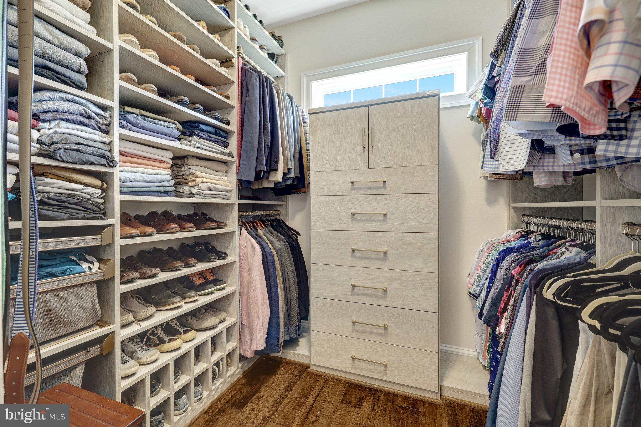 9115 TETTERTON AVENUE