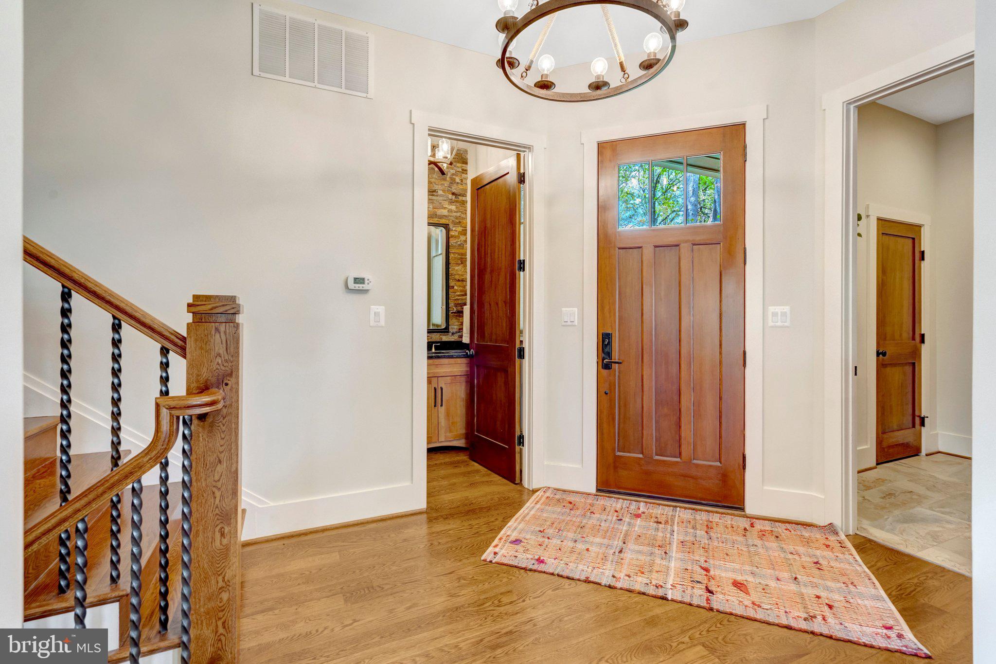 1712 ABBEY OAK DRIVE