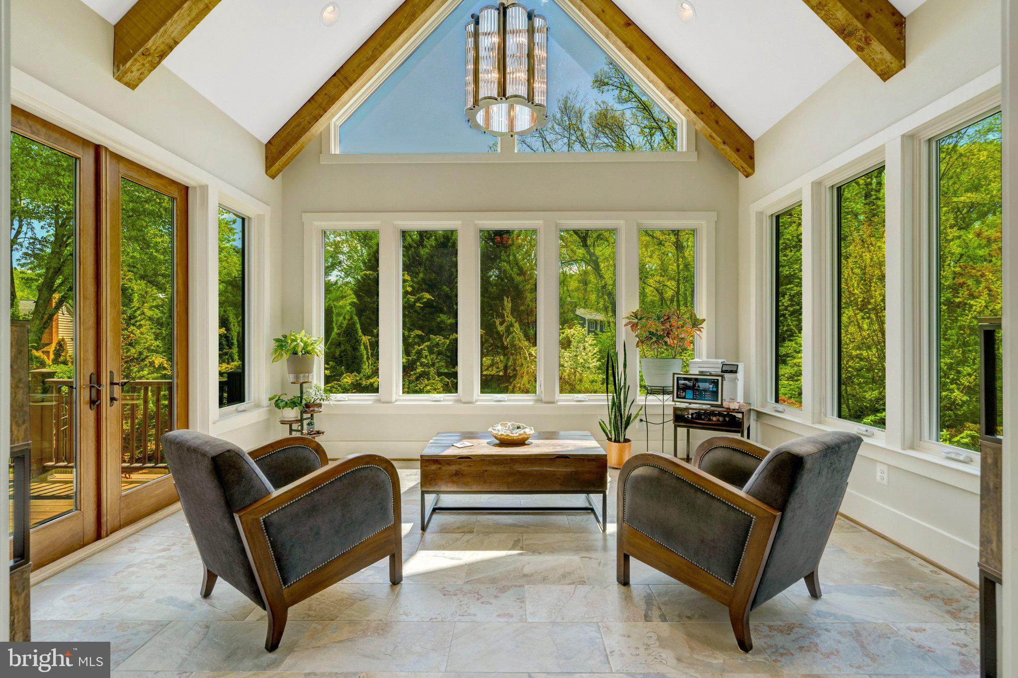 1712 ABBEY OAK DRIVE