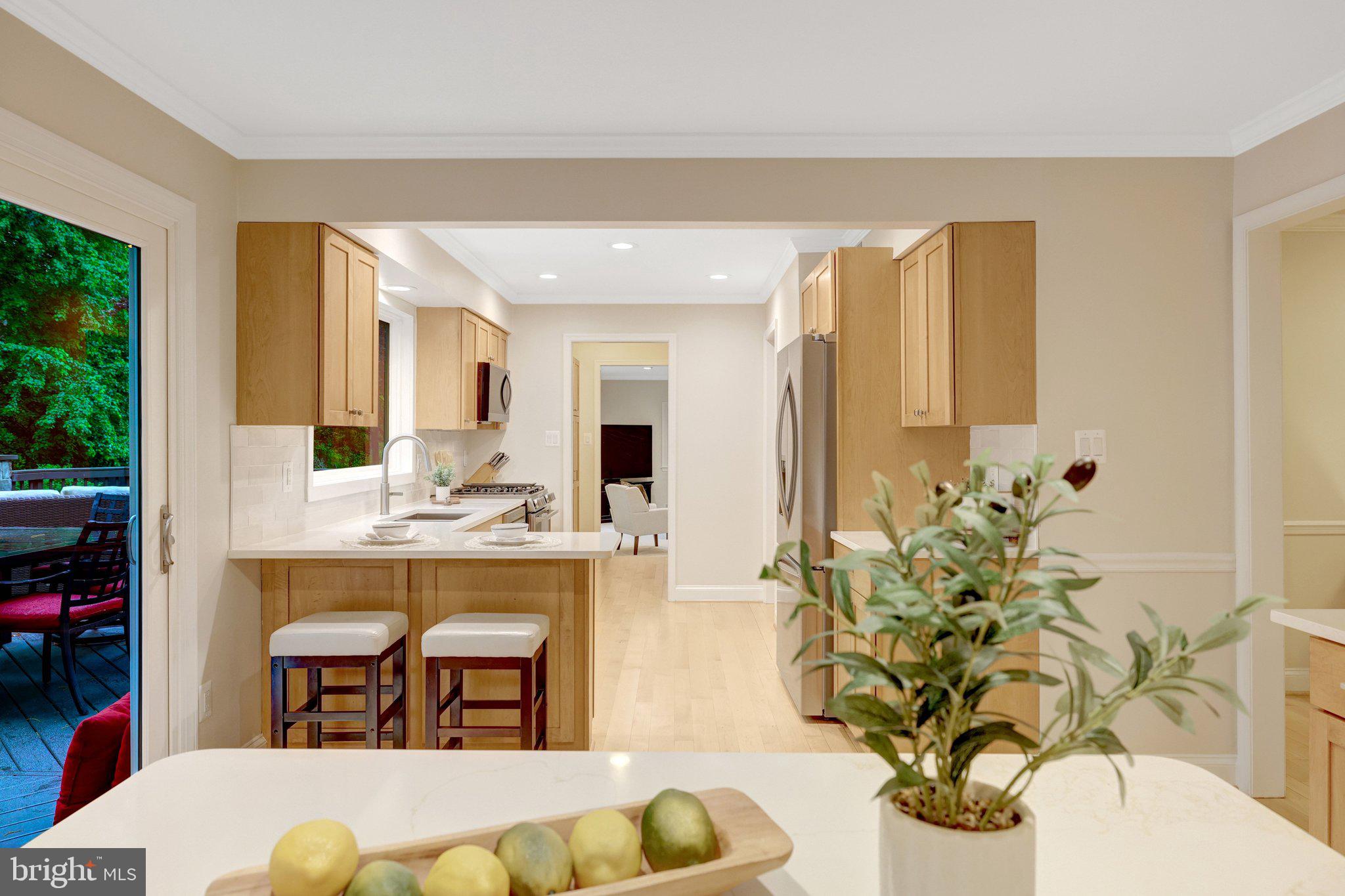 2006 CARRIAGE COURT