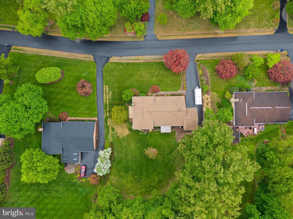 10205 OLD HUNT ROAD