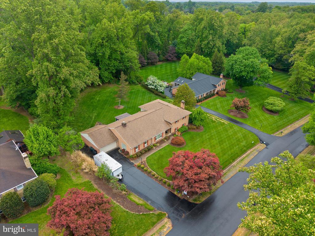10205 OLD HUNT ROAD