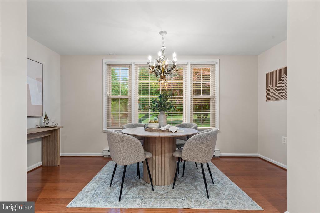 10205 OLD HUNT ROAD