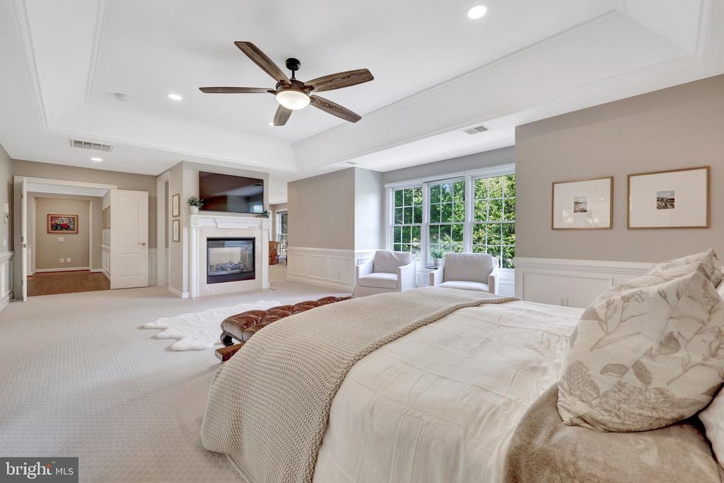11394 FOX VALE GLEN COURT