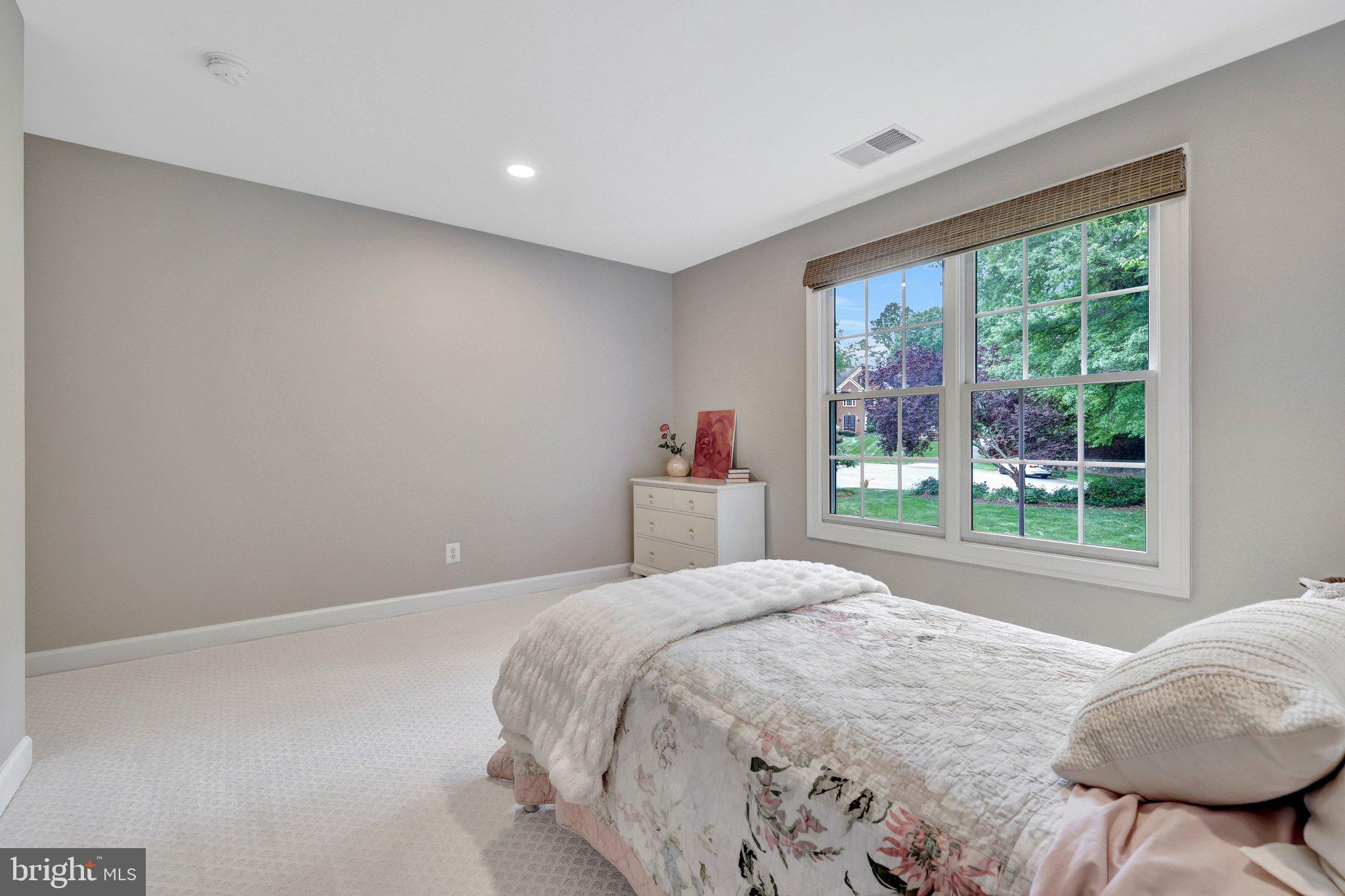 11394 FOX VALE GLEN COURT